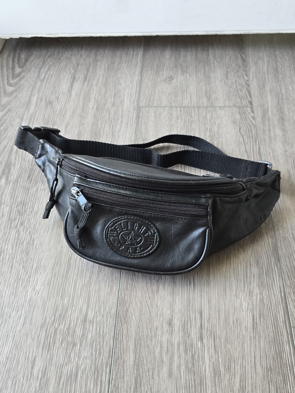 Black Vegan Leather Fanny Pack Waist Belt Bag Y2K 90s Crossbody Sling Unisex
